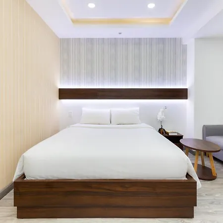 Can Ho Orchard Garden - Sg Airport Homestay Ho Chi Minh City Exterior photo